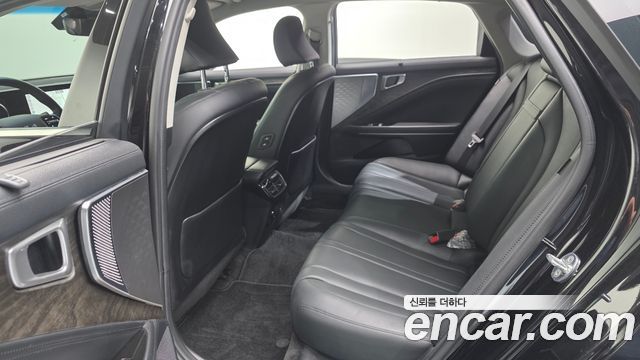 Kia K8 2.5 Gasoline 2WD Noblesse 2022 — фото 26
