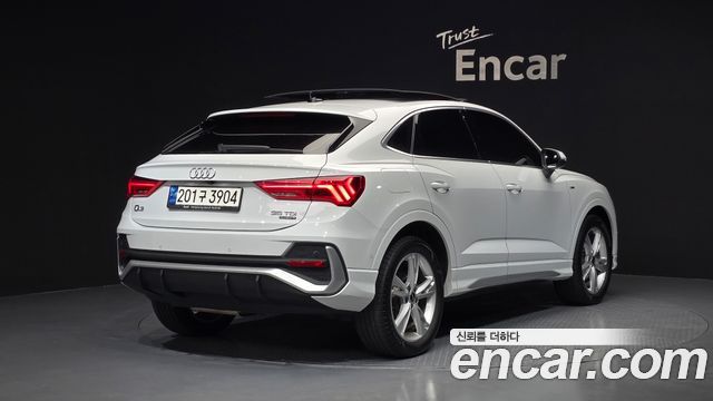 Audi Q3 (F3) 35 TDI Quattro Premium Sportback 2023 — фото 2