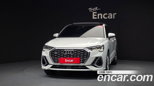 Audi Q3 (F3) 35 TDI Quattro Premium Sportback 2023 — фото 3