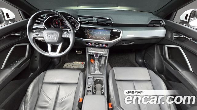 Audi Q3 (F3) 35 TDI Quattro Premium Sportback 2023 — фото 7