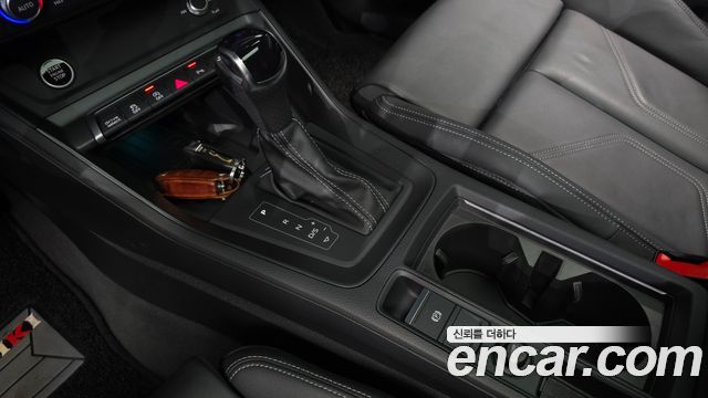 Audi Q3 (F3) 35 TDI Quattro Premium Sportback 2023 — фото 9