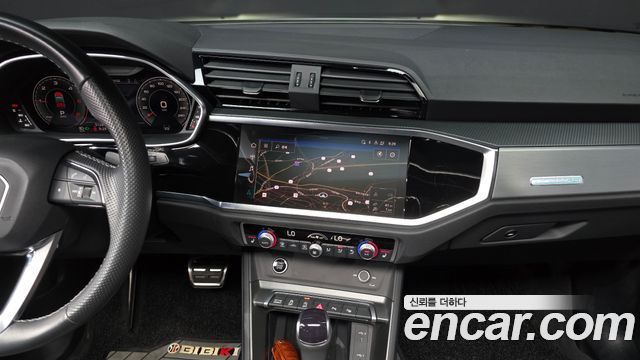 Audi Q3 (F3) 35 TDI Quattro Premium Sportback 2023 — фото 18