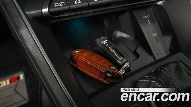 Audi Q3 (F3) 35 TDI Quattro Premium Sportback 2023 — фото 31