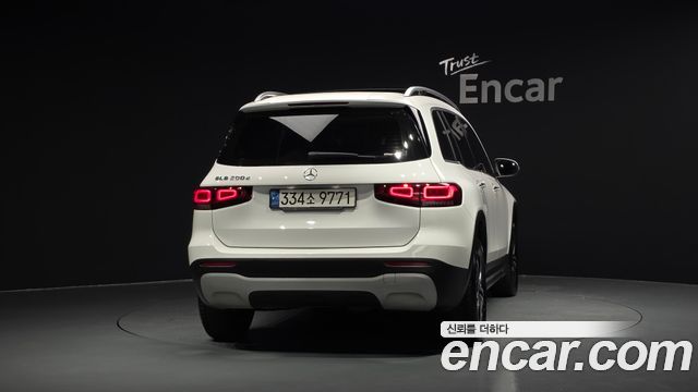 Mercedes-Benz GLB-Class (X247) GLB200 d 2021 — фото 4