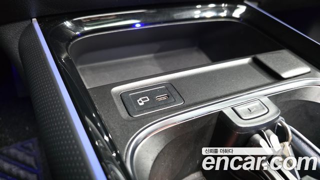 Mercedes-Benz GLB-Class (X247) GLB200 d 2021 — фото 26