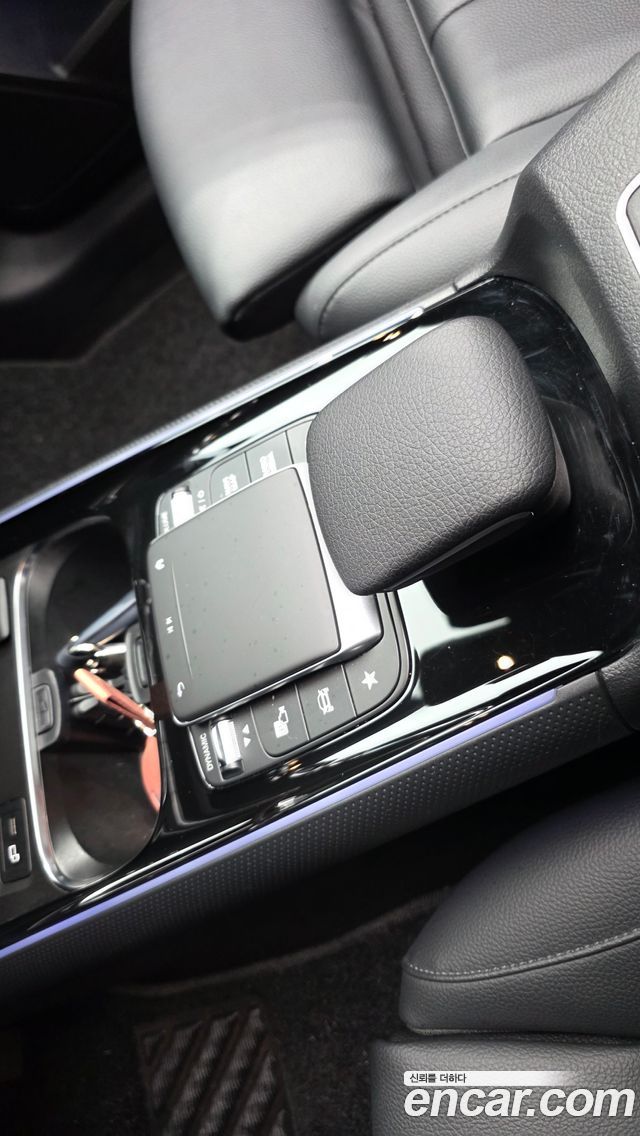 Mercedes-Benz GLB-Class (X247) GLB200 d 2021 — фото 28