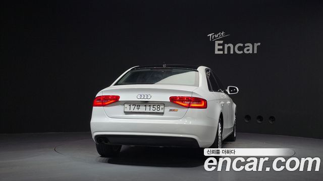 Audi A4 2.0 TDI B8 2013 — фото 4