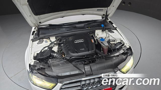 Audi A4 2.0 TDI B8 2013 — фото 6