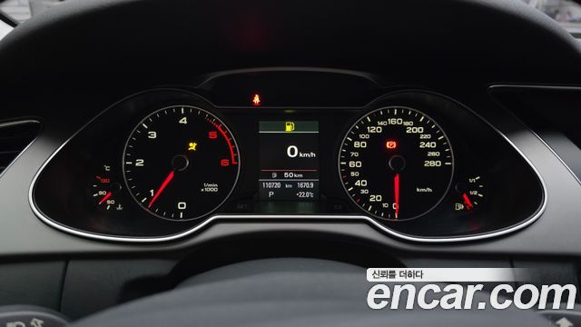 Audi A4 2.0 TDI B8 2013 — фото 8