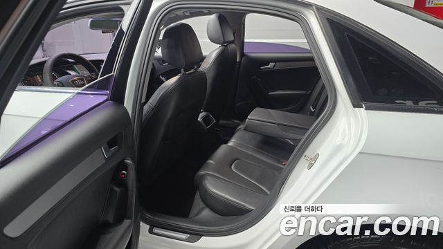 Audi A4 2.0 TDI B8 2013 — фото 11