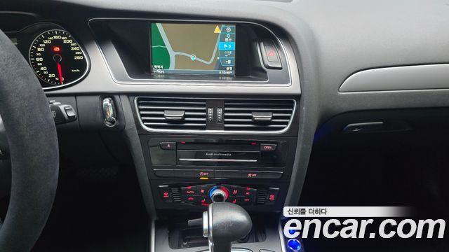 Audi A4 2.0 TDI B8 2013 — фото 19