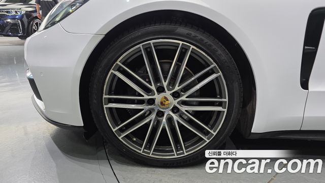 Porsche Panamera (971) 3.0 AWD 2020 — фото 5