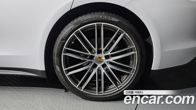 Porsche Panamera (971) 3.0 AWD 2020 — фото 21