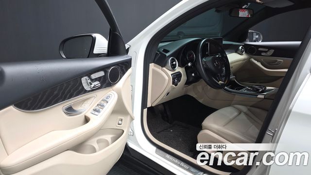 Mercedes-Benz GLC-Class (X253) GCL300 4MATIC Coupe 2019 — фото 10