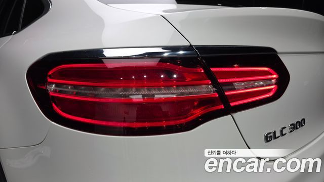 Mercedes-Benz GLC-Class (X253) GCL300 4MATIC Coupe 2019 — фото 23