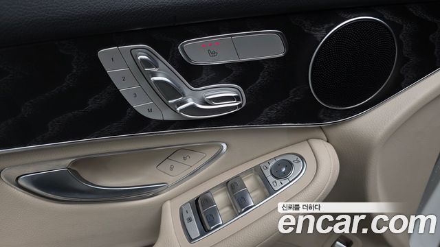 Mercedes-Benz GLC-Class (X253) GCL300 4MATIC Coupe 2019 — фото 33