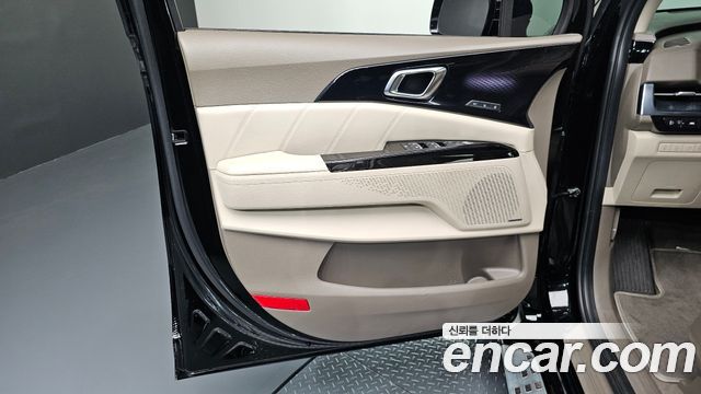 Kia Carnival (IV) Gasoline 9-Seater Hi-Limousine Signature 2023 — фото 24