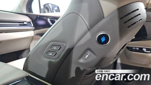 Kia Carnival (IV) Gasoline 9-Seater Hi-Limousine Signature 2023 — фото 33