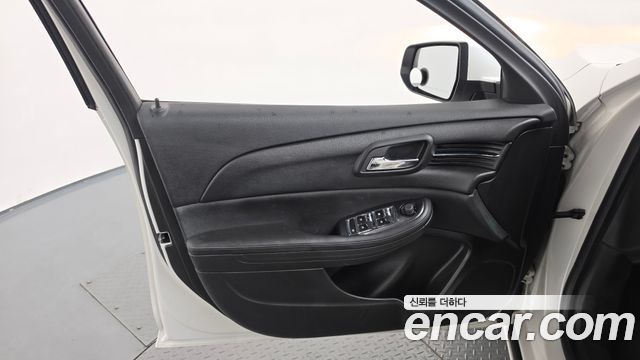 Chevrolet Malibu 2.0 LT Deluxe Pack 2015 — фото 23