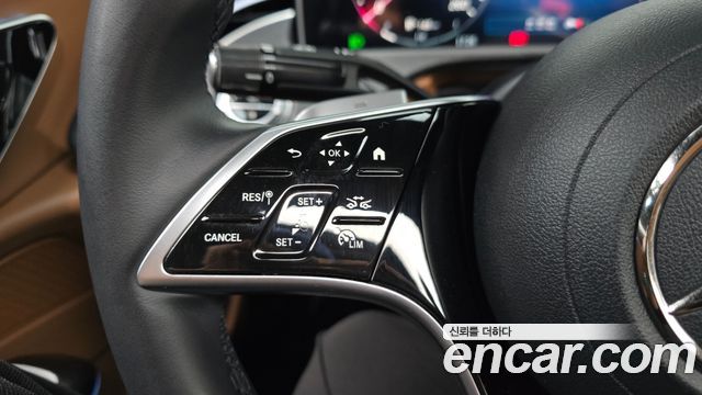 Mercedes-Benz E-Class (W214) E220d 4MATIC Exclusive 2024 — фото 20