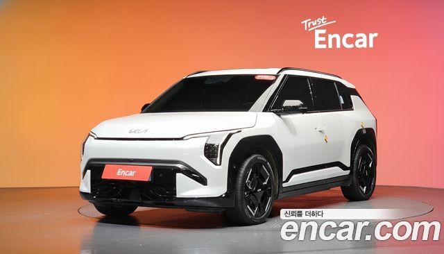 Kia EV3 Standard 2WD GT Line 2026 — фото 1