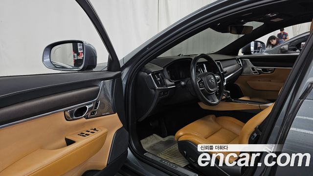 Volvo V90 Cross Country T5 Pro AWD 2020 — фото 10
