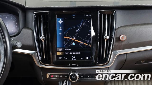 Volvo V90 Cross Country T5 Pro AWD 2020 — фото 14