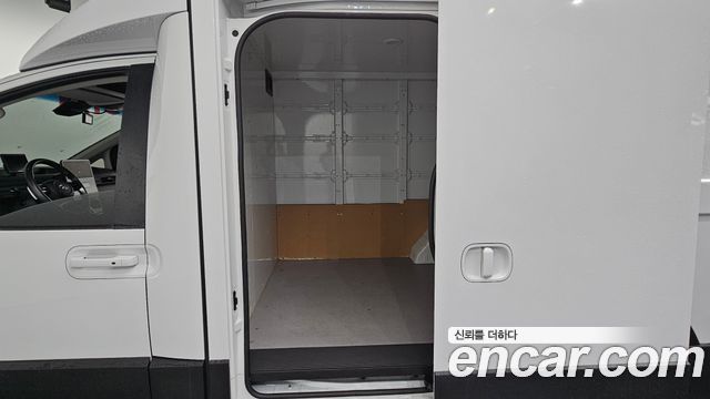 Hyundai ST1 Cargo Smart 2025 — фото 38