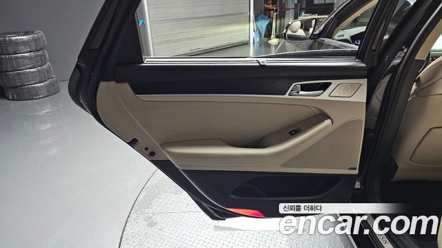 Genesis G80 3.8 GDI AWD Finest 2018 — фото 25