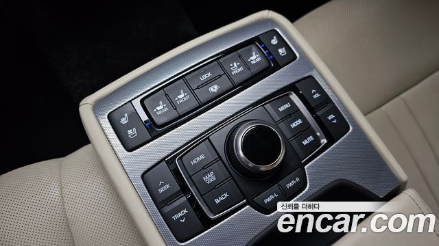 Genesis G80 3.8 GDI AWD Finest 2018 — фото 27