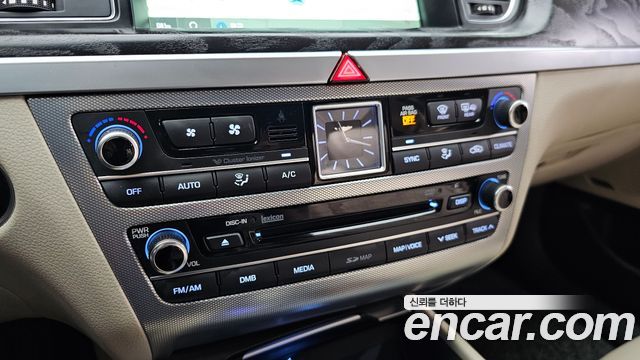 Genesis G80 3.8 GDI AWD Finest 2018 — фото 28