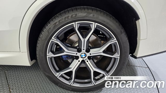 BMW X5 (G05) xDrive 40i M Sport 2025 — фото 21