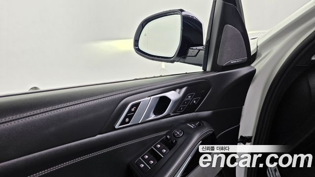 BMW X5 (G05) xDrive 40i M Sport 2025 — фото 36