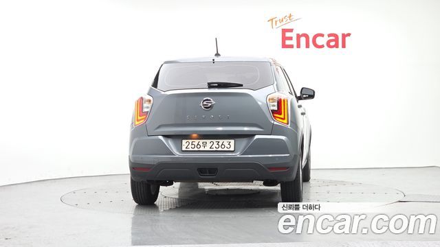 KG Mobility (SsangYong) Very New Tivoli Gasoline 1.5 2WD V1 2022 — фото 4
