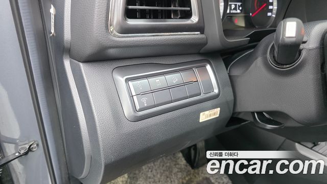 KG Mobility (SsangYong) Very New Tivoli Gasoline 1.5 2WD V1 2022 — фото 12