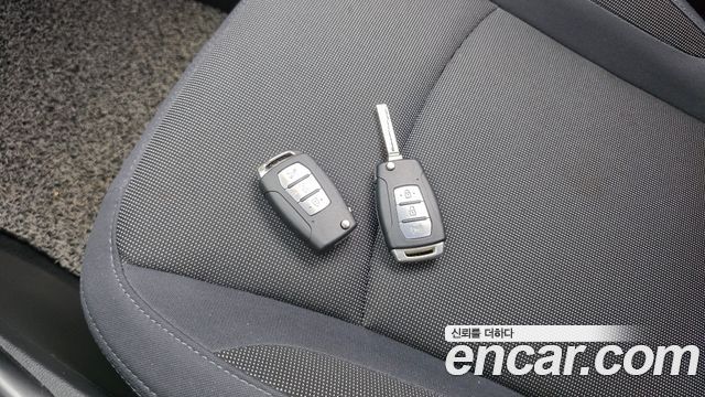 KG Mobility (SsangYong) Very New Tivoli Gasoline 1.5 2WD V1 2022 — фото 19