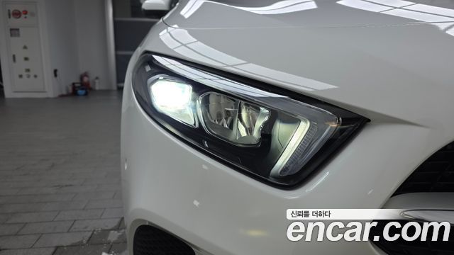 Mercedes-Benz A-Class (W177) A200d Sedan 2021 — фото 22