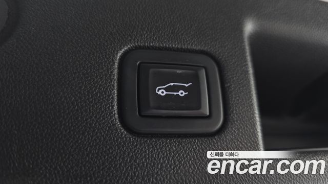 Chevrolet Equinox 2WD Premier 2020 — фото 21