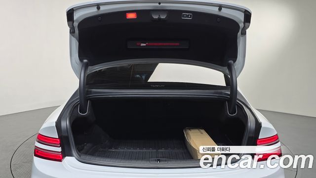 Genesis G80 (RG3) Gasoline 2.5 Turbo 2WD 2025 — фото 20