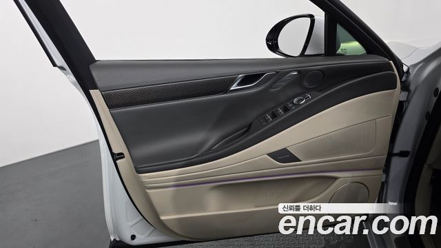 Genesis G80 (RG3) Gasoline 2.5 Turbo 2WD 2025 — фото 24