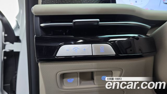 Genesis G80 (RG3) Gasoline 2.5 Turbo 2WD 2025 — фото 29