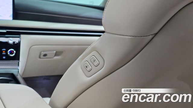 Genesis G80 (RG3) Gasoline 2.5 Turbo 2WD 2025 — фото 30