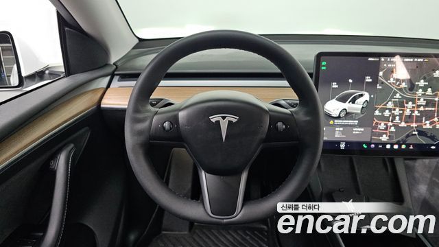 Tesla Model Y RWD 2024 — фото 13