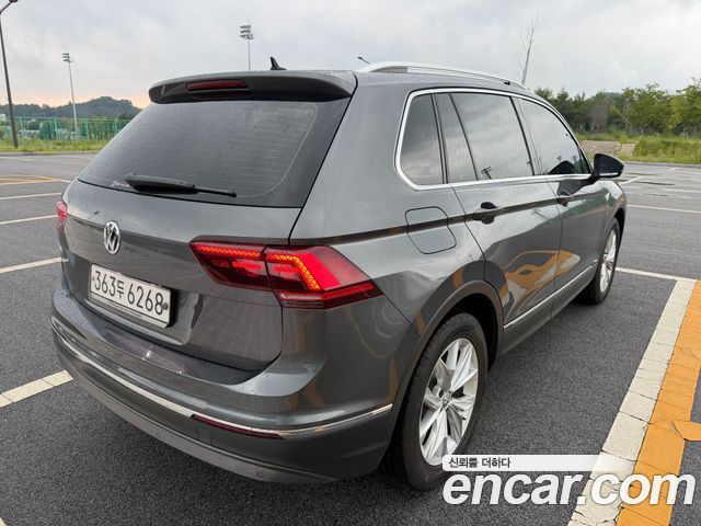 Volkswagen Tiguan Allspace 2.0 TDI Prestige 2020 — фото 2