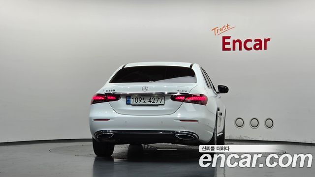 Mercedes-Benz E-Class (W213) E350 4MATIC Avantgarde 2022 — фото 4