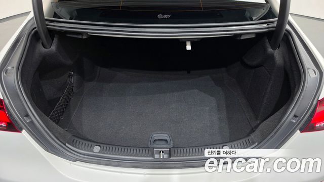 Mercedes-Benz E-Class (W213) E350 4MATIC Avantgarde 2022 — фото 17