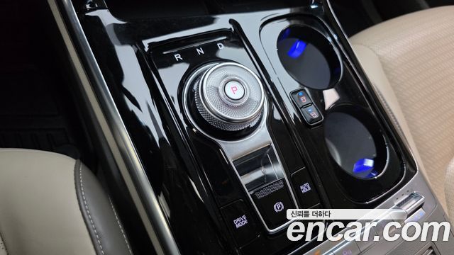 Kia Carnival (IV) Diesel 9-Seater Hi-Limousine Signature 2023 — фото 9