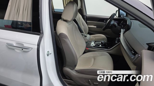 Kia Carnival (IV) Diesel 9-Seater Hi-Limousine Signature 2023 — фото 26