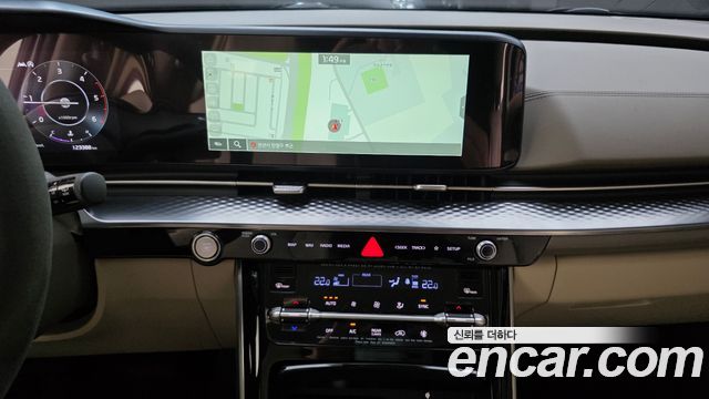Kia Carnival (IV) Diesel 9-Seater Hi-Limousine Signature 2023 — фото 29