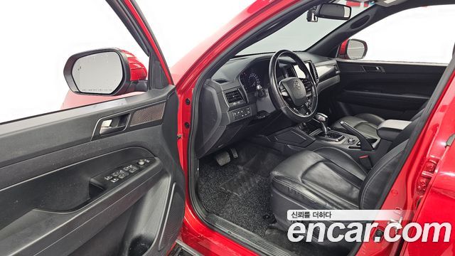 KG Mobility (SsangYong) Rexton Sports Diesel 2.2 4WD Prestige 2021 — фото 10